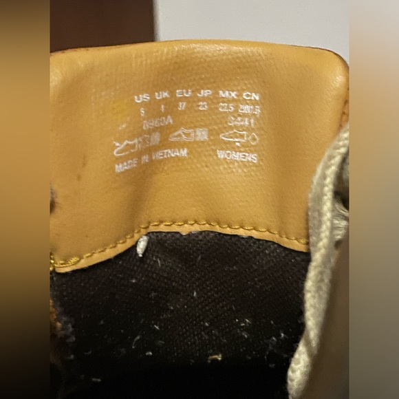 Timberland women’s leather Groveton chukka - Picture 4 of 4